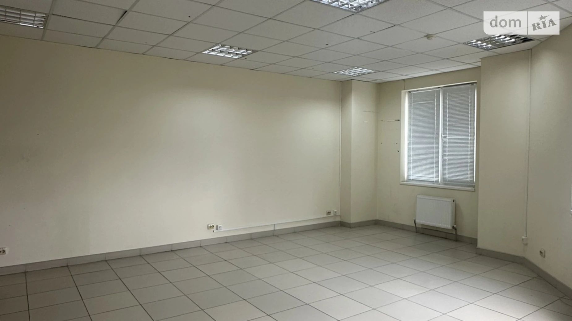Сдается в аренду офис 36.8 кв. м в бизнес-центре, цена: 7360 грн - фото 4