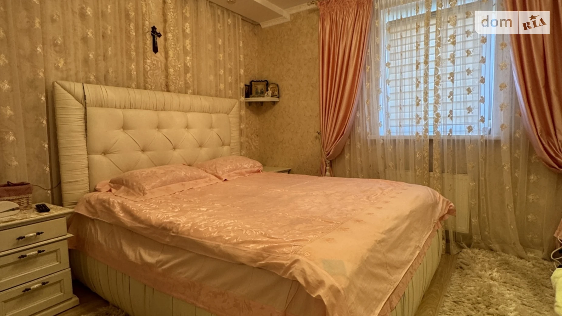 Продается дом на 2 этажа 250 кв. м с камином, цена: 275000 $ - фото 5