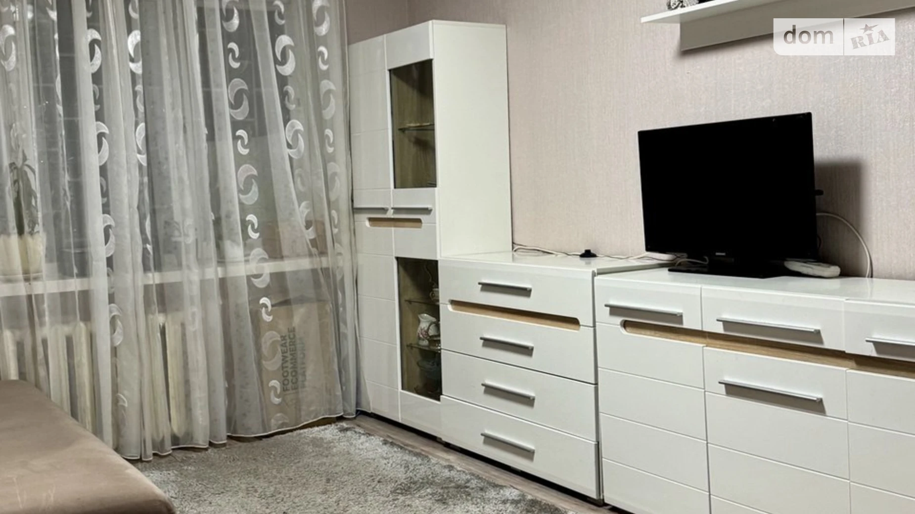 Продается 2-комнатная квартира 41 кв. м в Самаре, пл. Героев(Ленина), 4 - фото 2