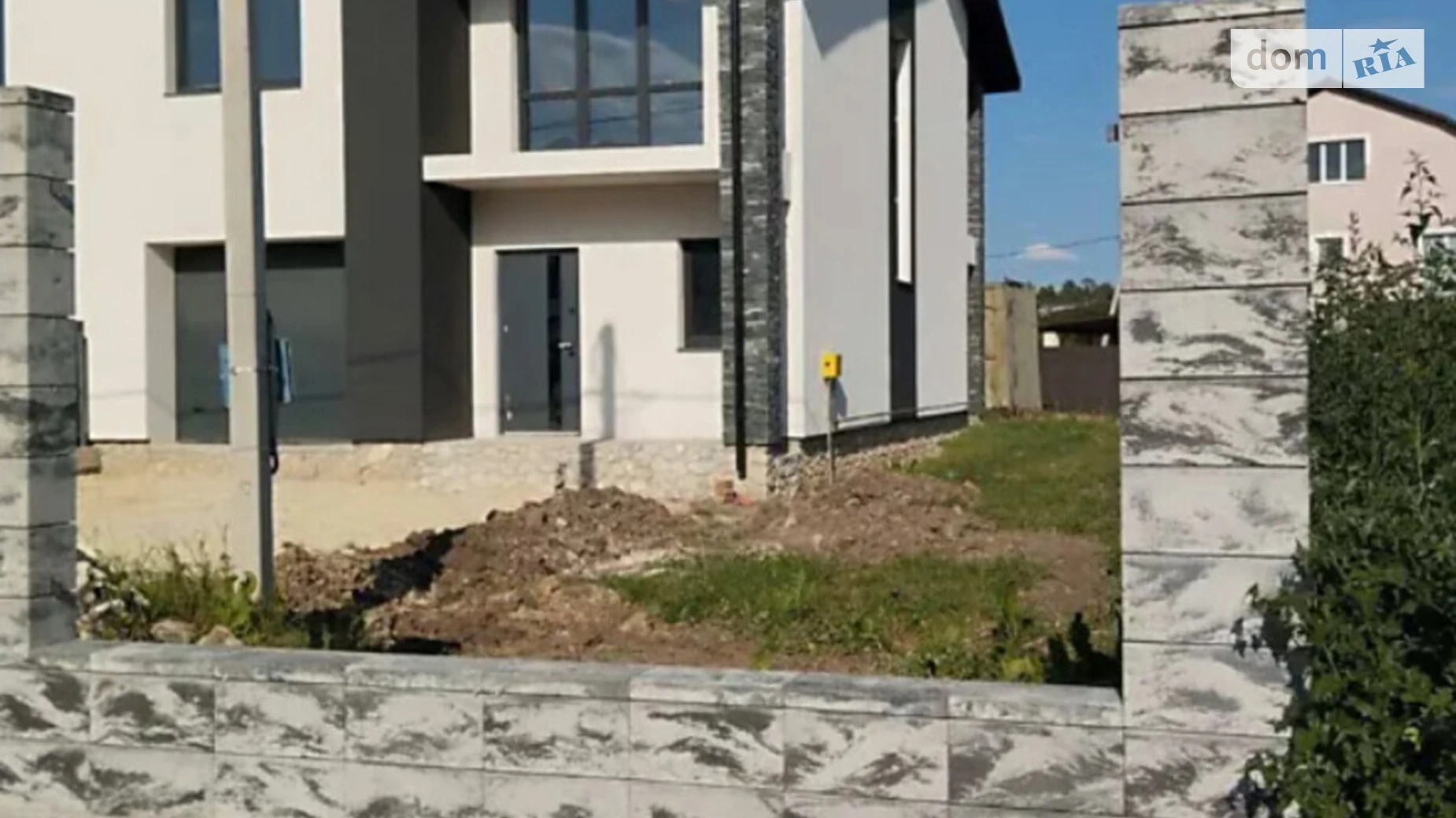 Продается дом на 2 этажа 170 кв. м с подвалом, цена: 99500 $ - фото 2
