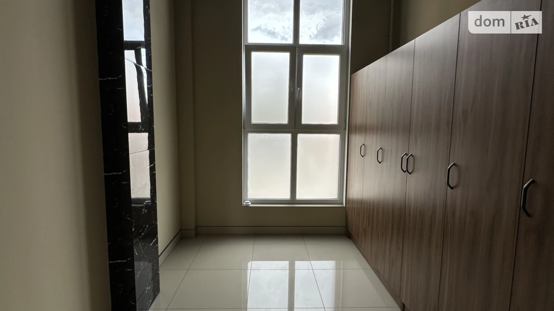 Продається офіс 268.5 кв. м в бізнес-центрі, цена: 295350 $ - фото 5