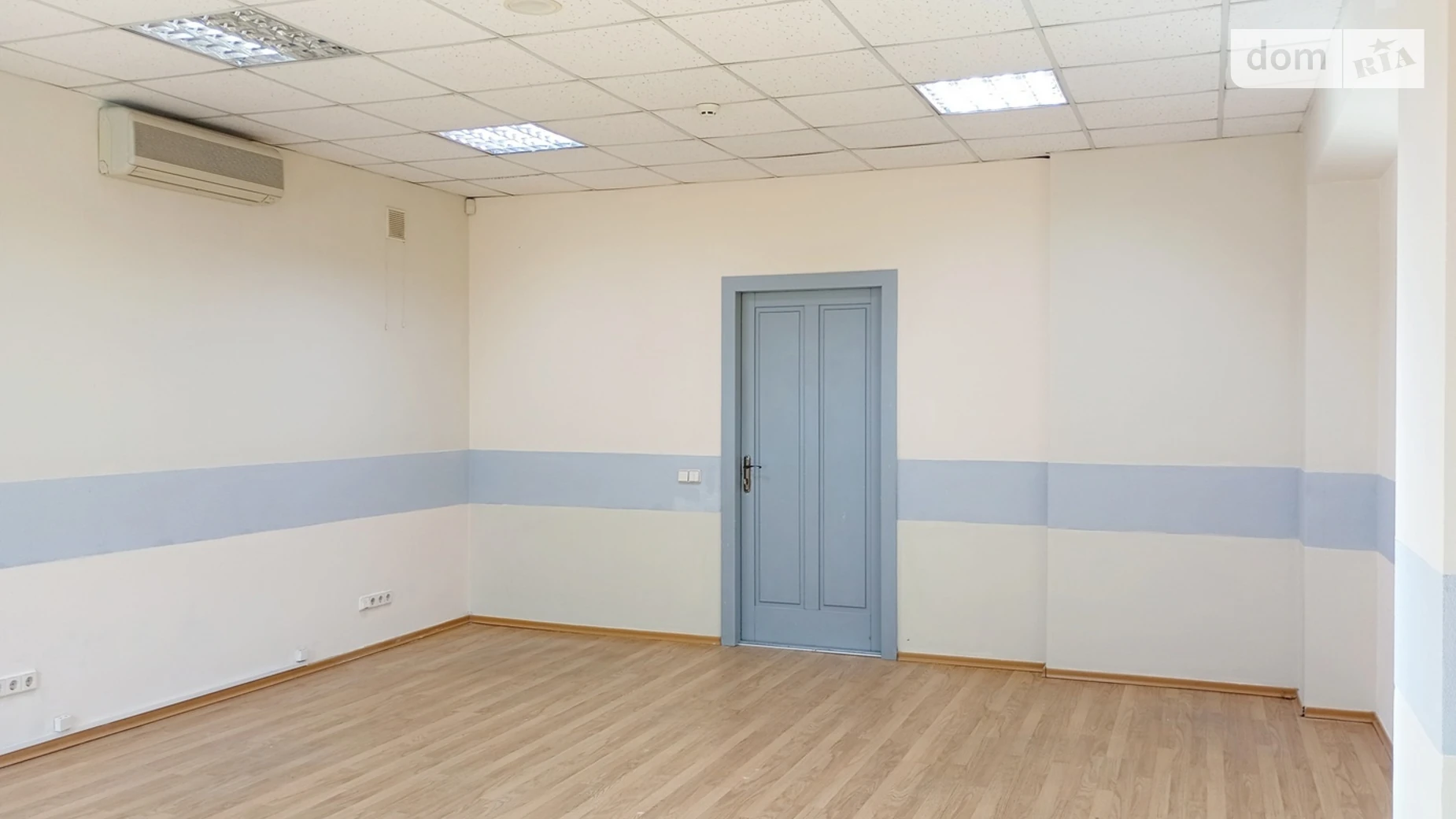 Сдается в аренду офис 36 кв. м в бизнес-центре, цена: 16100 грн - фото 2