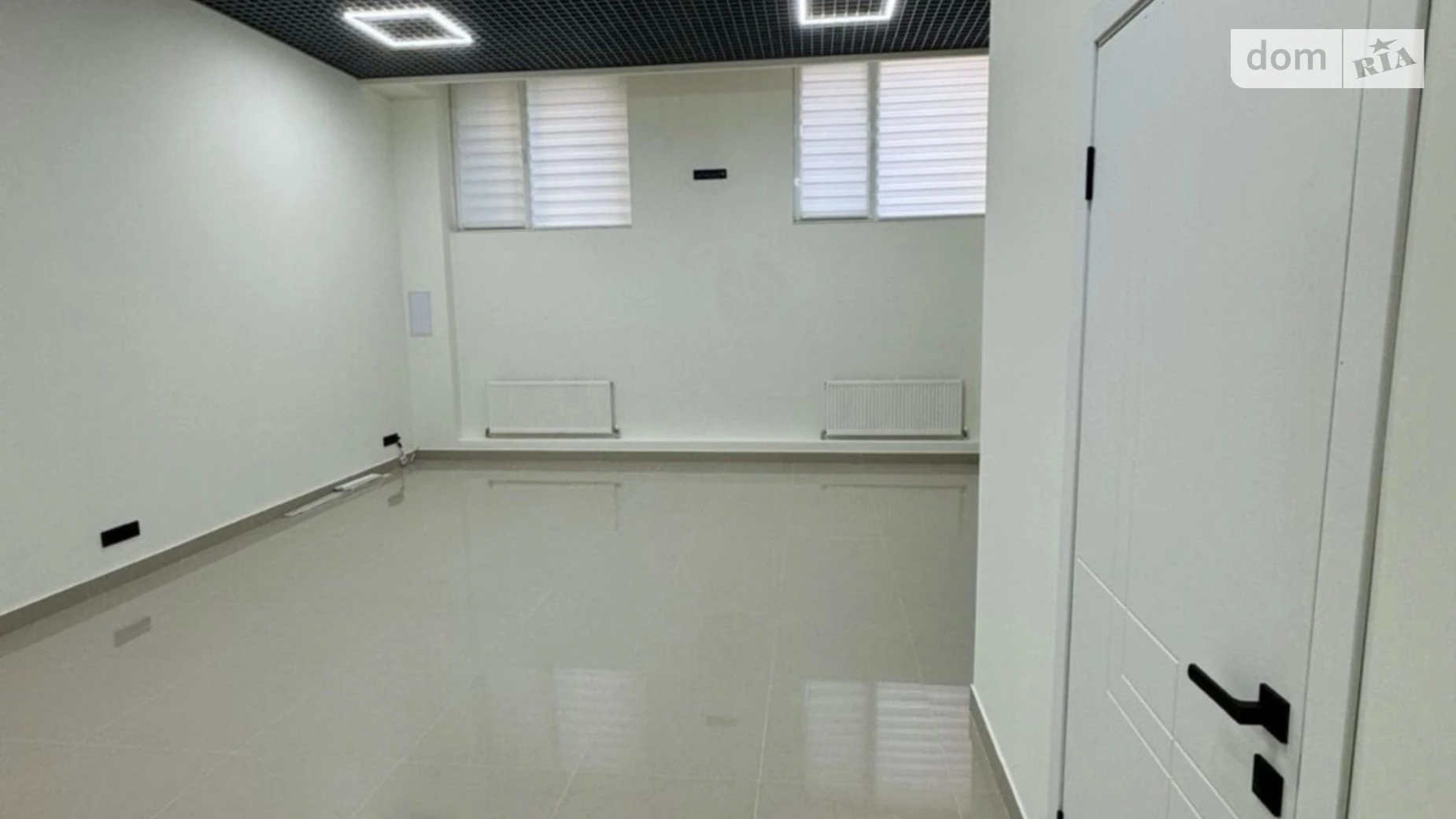 Продается офис 43 кв. м в бизнес-центре, цена: 32000 $ - фото 3