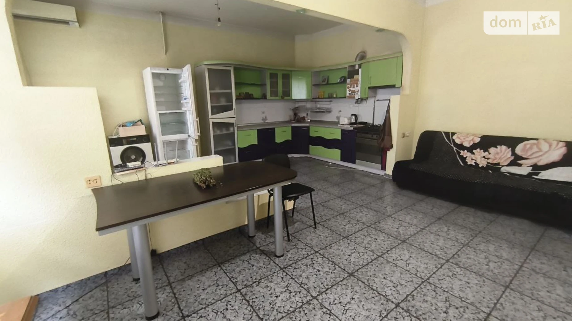 Продается дом на 2 этажа 380 кв. м с подвалом, цена: 170000 $ - фото 4
