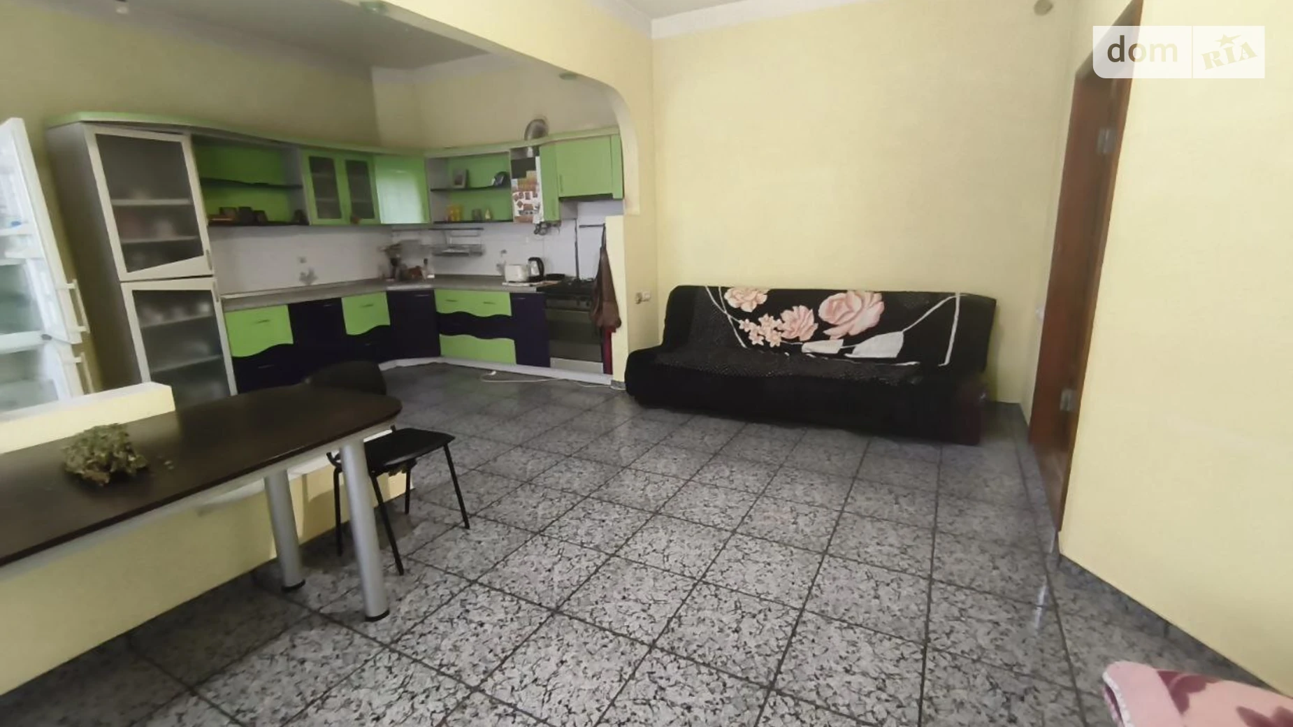 Продается дом на 2 этажа 380 кв. м с подвалом, цена: 170000 $ - фото 2