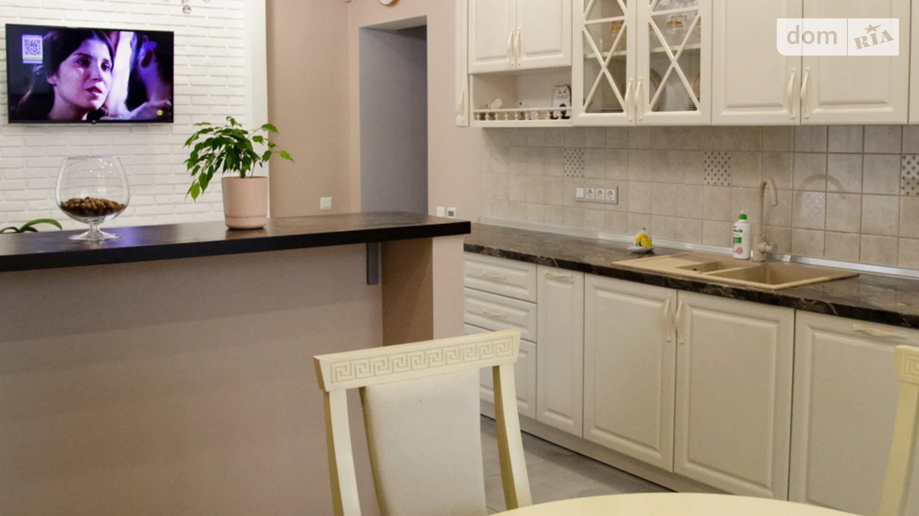 Продається 3-кімнатна квартира 81 кв. м у Рівному, вул. Зарічна, 6 - фото 4