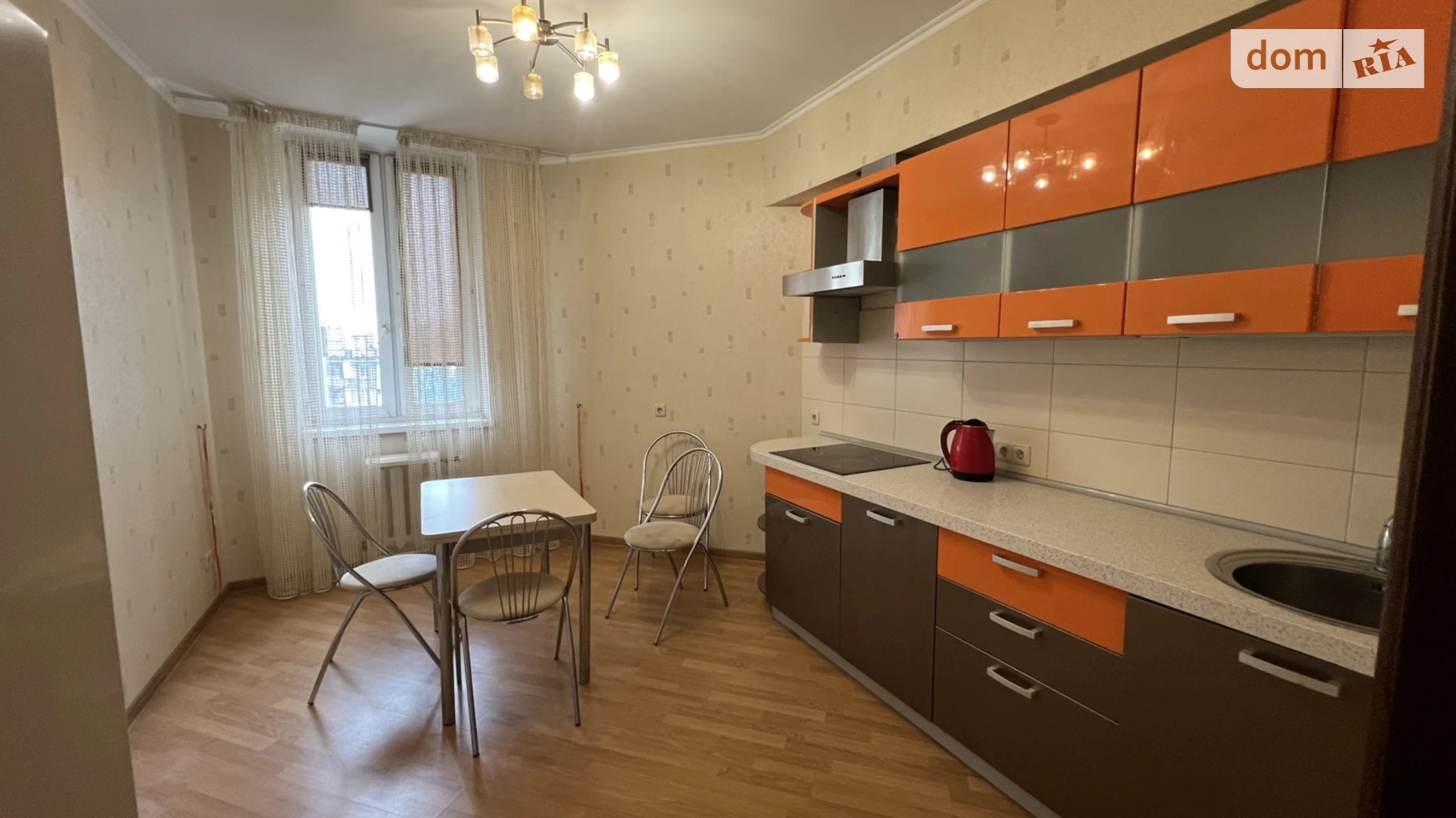 Продается 2-комнатная квартира 74 кв. м в Киеве, ул. Кубанской Украины, 31А - фото 4