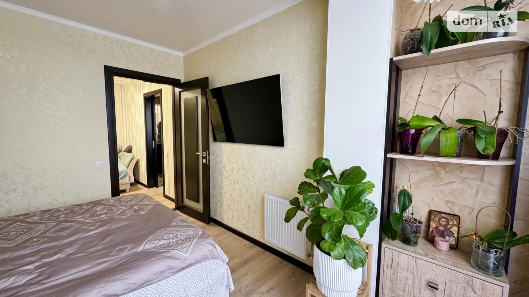 Продается 2-комнатная квартира 47 кв. м в Зарванцах, ул. Одесская, 3 - фото 2