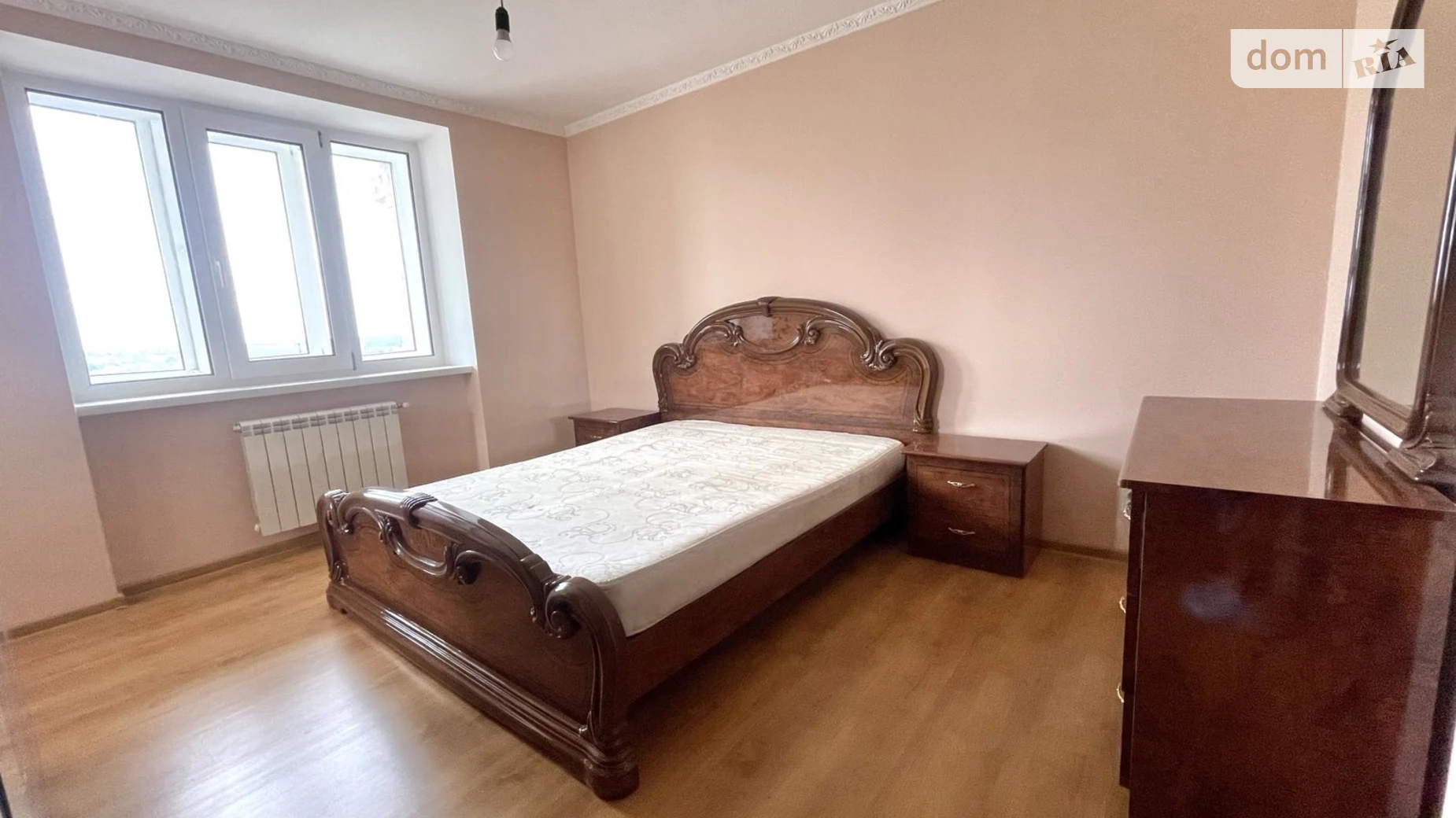 Продается 3-комнатная квартира 98.6 кв. м в Ровно, ул. Волынской Дивизии, 1 - фото 5