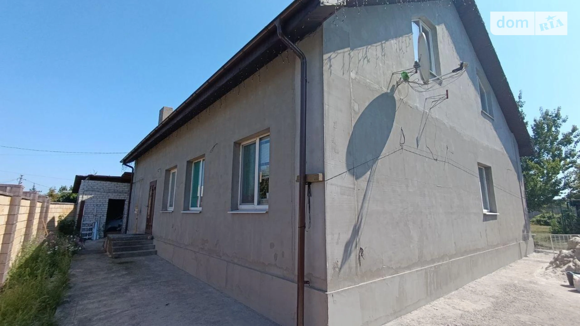 Продается дом на 2 этажа 280 кв. м с подвалом, цена: 120000 $ - фото 3