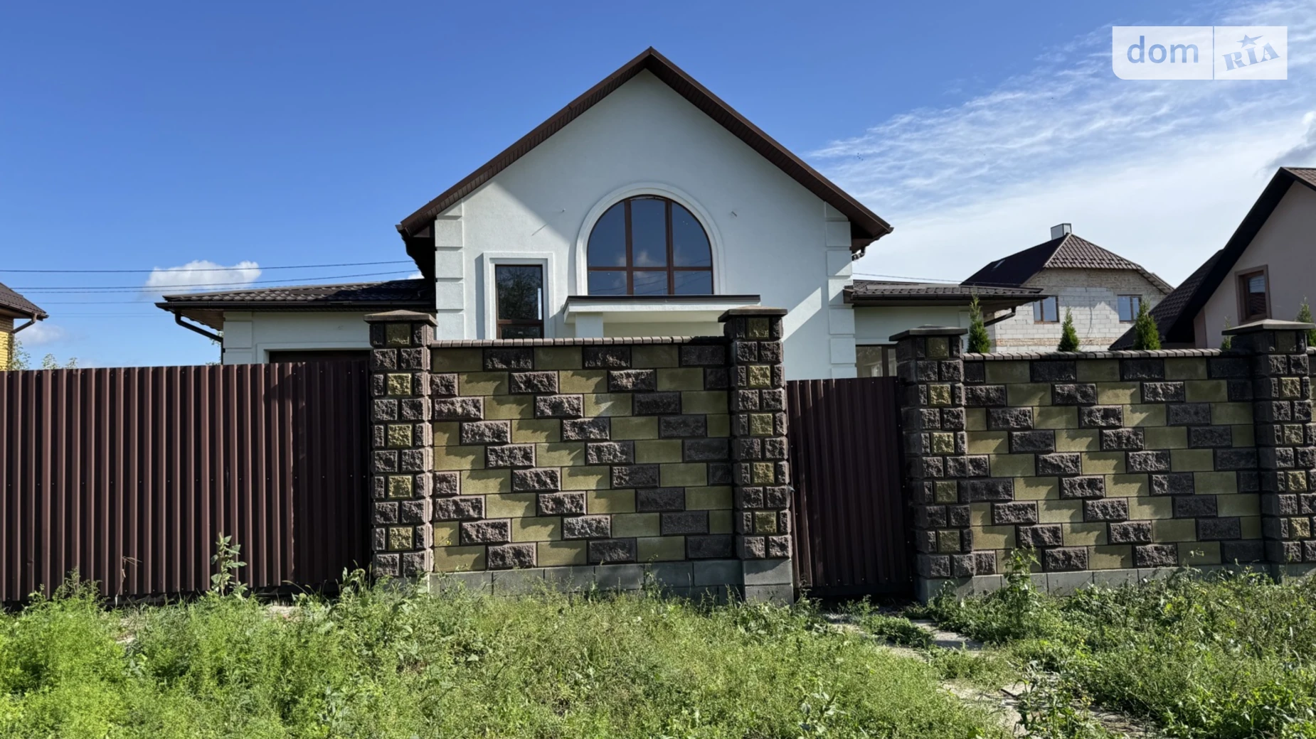 Продается дом на 2 этажа 182.4 кв. м с бассейном, цена: 125000 $ - фото 2