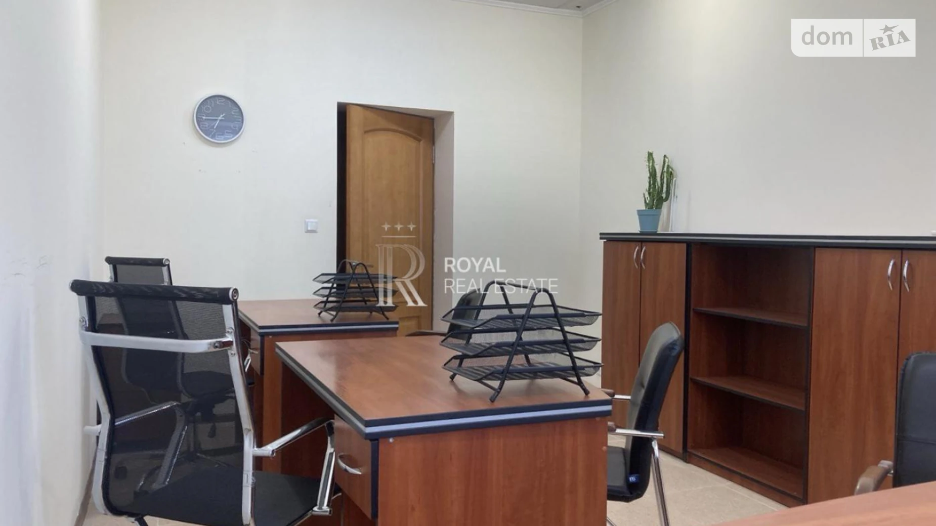 Сдается в аренду офис 77 кв. м в бизнес-центре, цена: 800 $ - фото 4