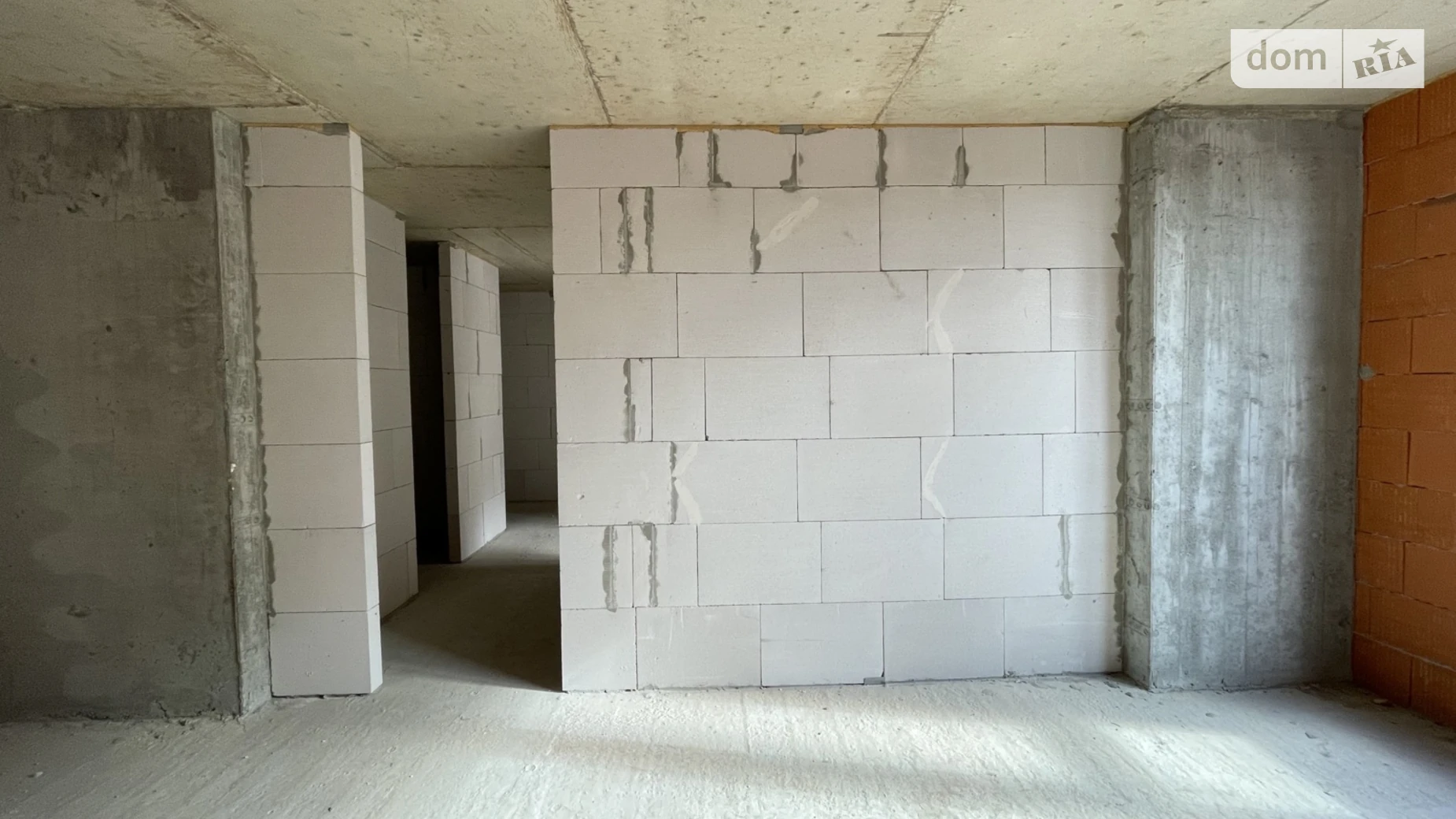 Продается 2-комнатная квартира 64 кв. м в Ивано-Франковске, ул. Левицкого Романа - фото 4