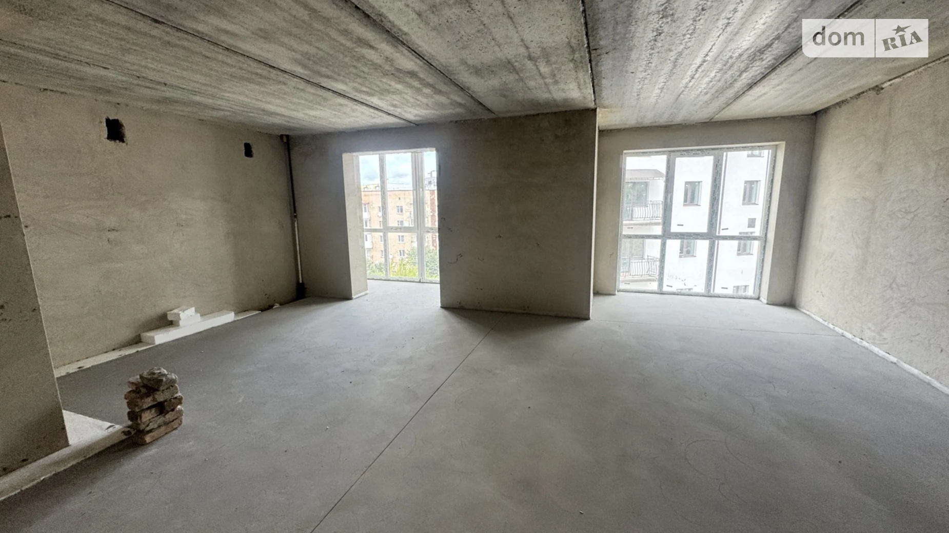 Продается 3-комнатная квартира 89 кв. м в Кременце, ул. Горбача - фото 2