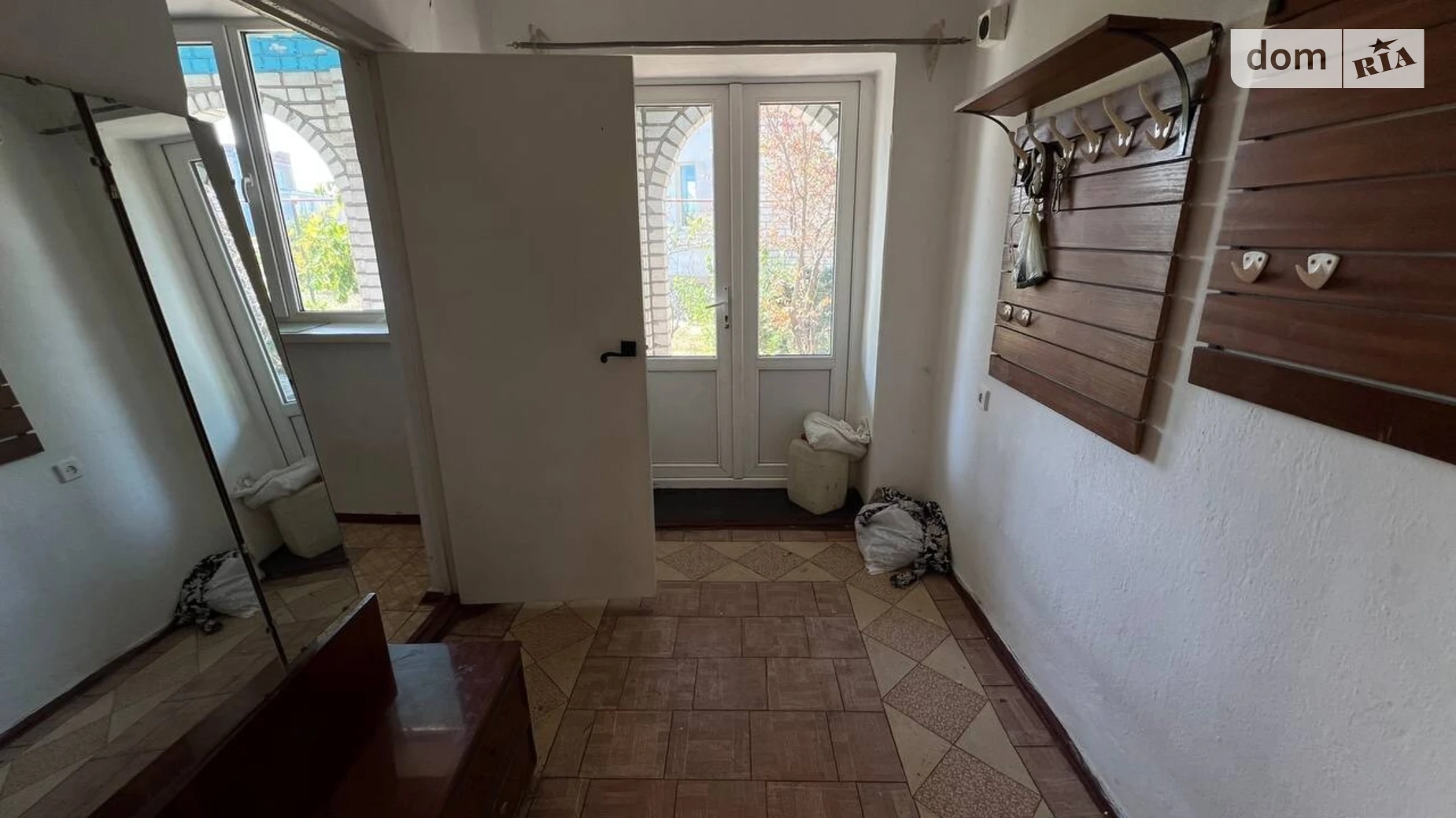 Продается дом на 3 этажа 246 кв. м с мансардой, цена: 40000 $ - фото 3