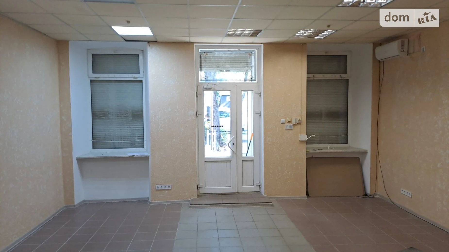 Сдается в аренду помещения свободного назначения 83 кв. м в 2-этажном здании, цена: 14000 грн - фото 2