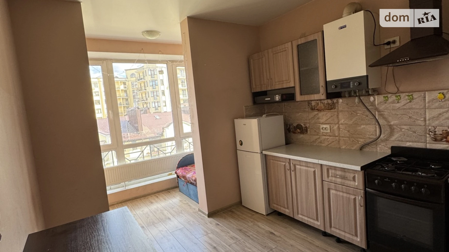 Продається 1-кімнатна квартира 39 кв. м у Ірпені, вул. Григорія Сковороди, 17 - фото 2