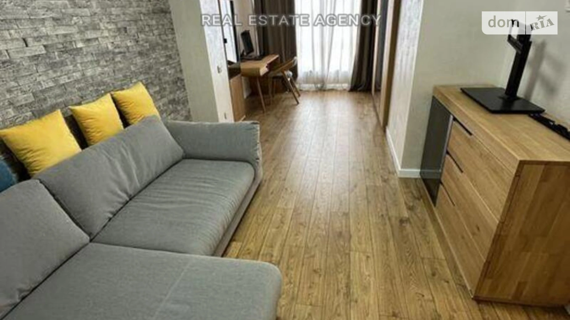 Продается 2-комнатная квартира 66.7 кв. м в Киеве, ул. Радистов, 34К - фото 2