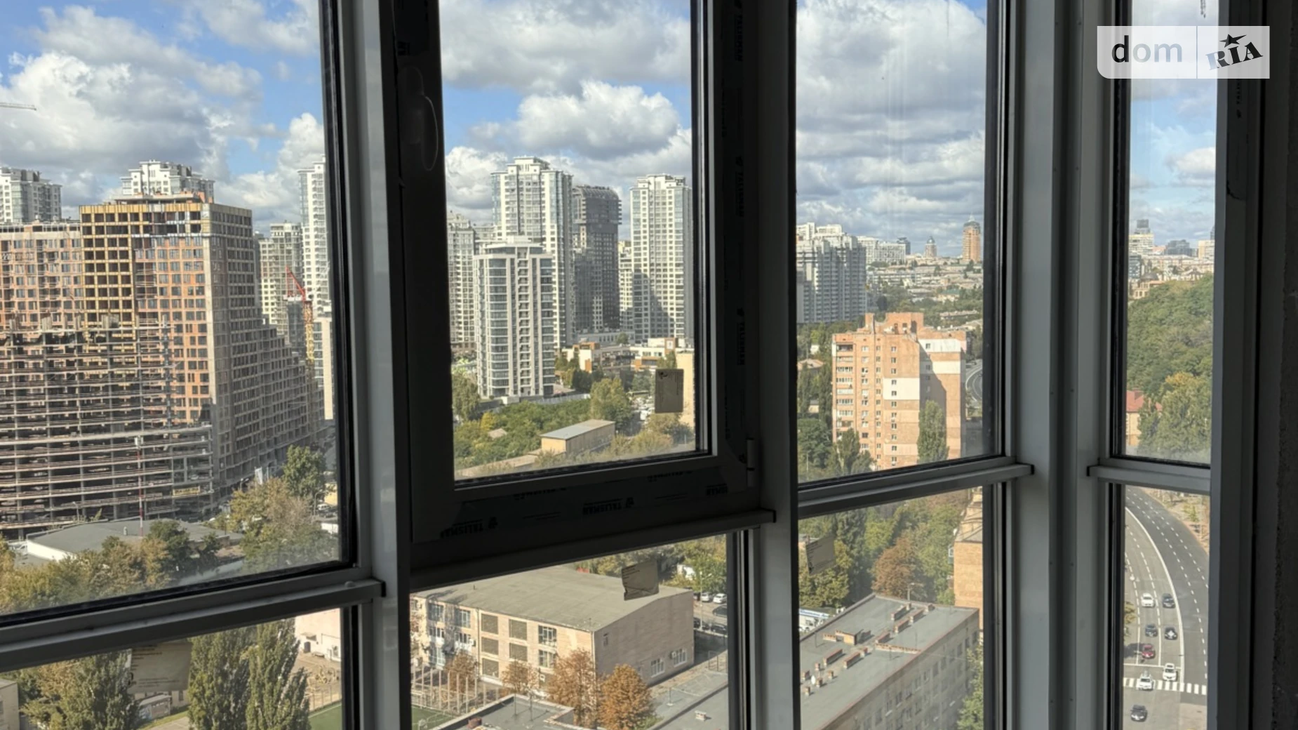 Продається 3-кімнатна квартира 103 кв. м у Києві, вул. Михайла Бойчука, 41А - фото 3