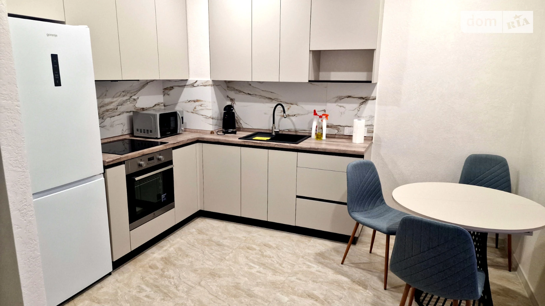 Продається 2-кімнатна квартира 54 кв. м у Одесі, вул. Генуезька, 1Е - фото 3