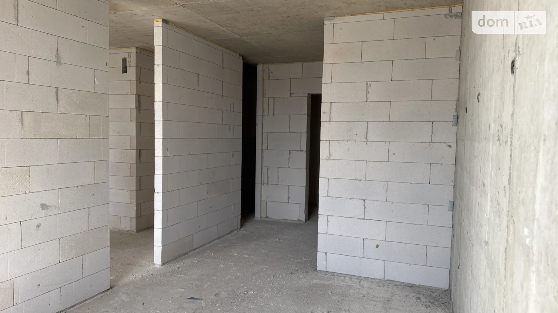 Продается 1-комнатная квартира 47 кв. м в Ивано-Франковске, ул. Левицкого Романа, 10 - фото 4