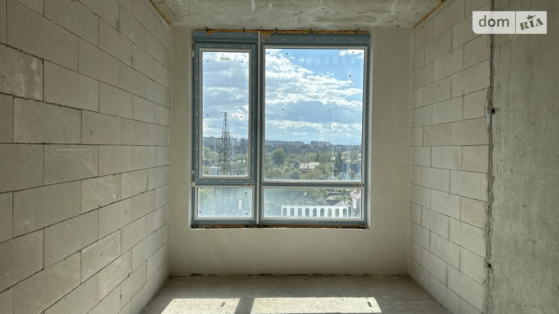 Продается 2-комнатная квартира 63 кв. м в Ивано-Франковске, ул. Левицкого Романа, 10 - фото 3