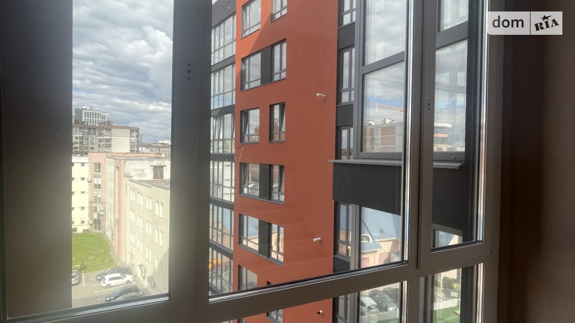 1-комнатная квартира 54 кв. м в Тернополе, ул. Торговица(Живова Анатолия), 19 - фото 3