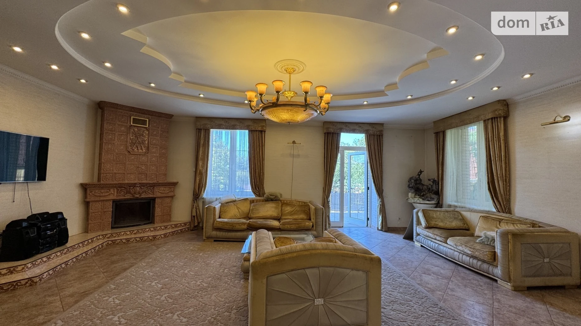 Продается дом на 3 этажа 403.6 кв. м с садом, цена: 299000 $ - фото 3