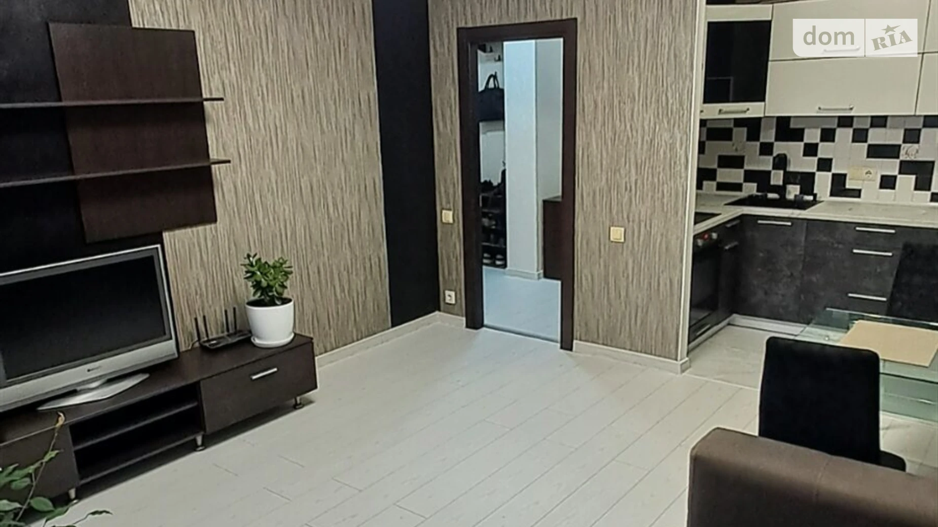 Продается 1-комнатная квартира 44 кв. м в Одессе, мас. Радужный - фото 5
