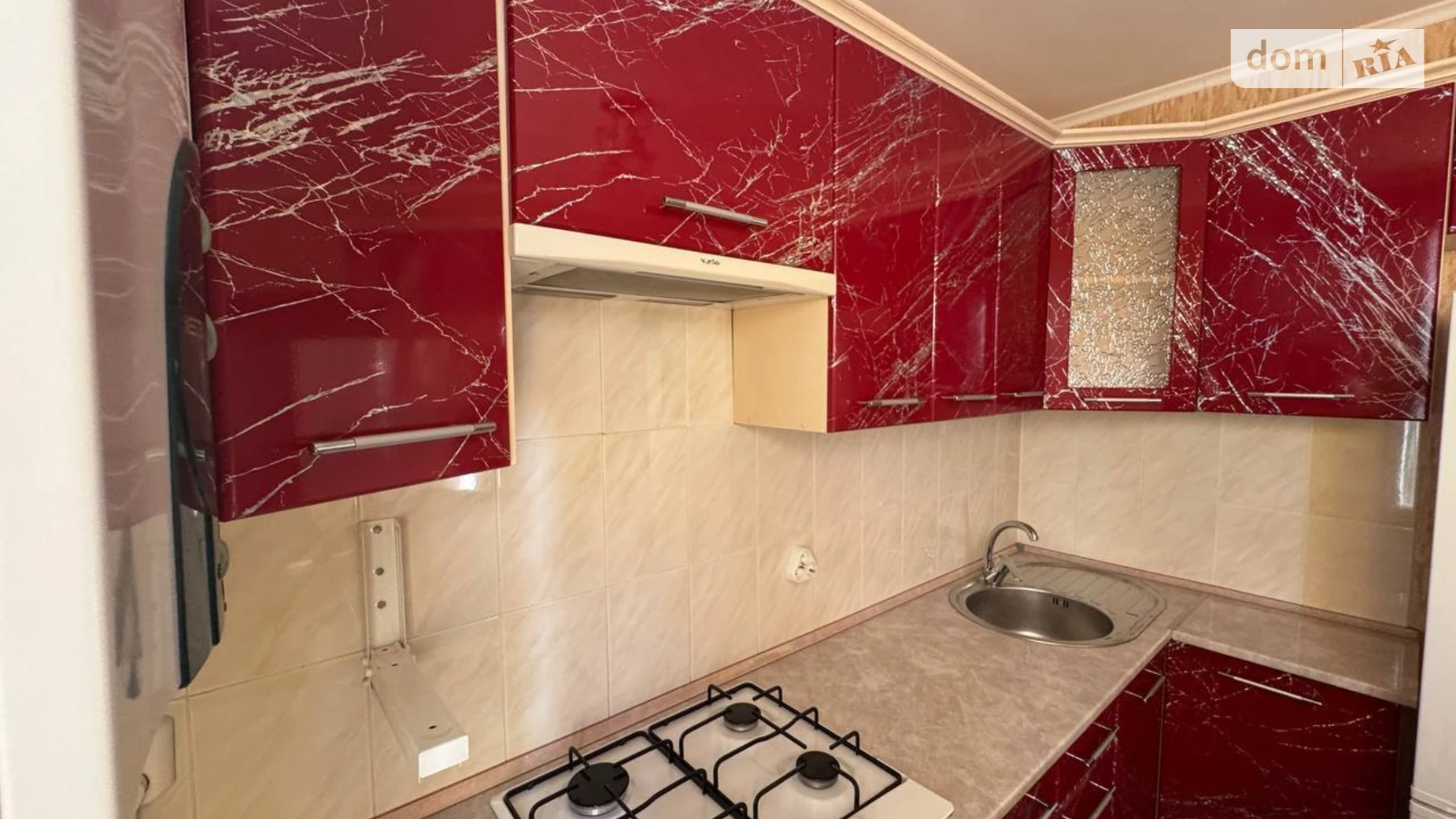 1-комнатная квартира 36 кв. м в Тернополе, ул. 15-го Апреля - фото 5