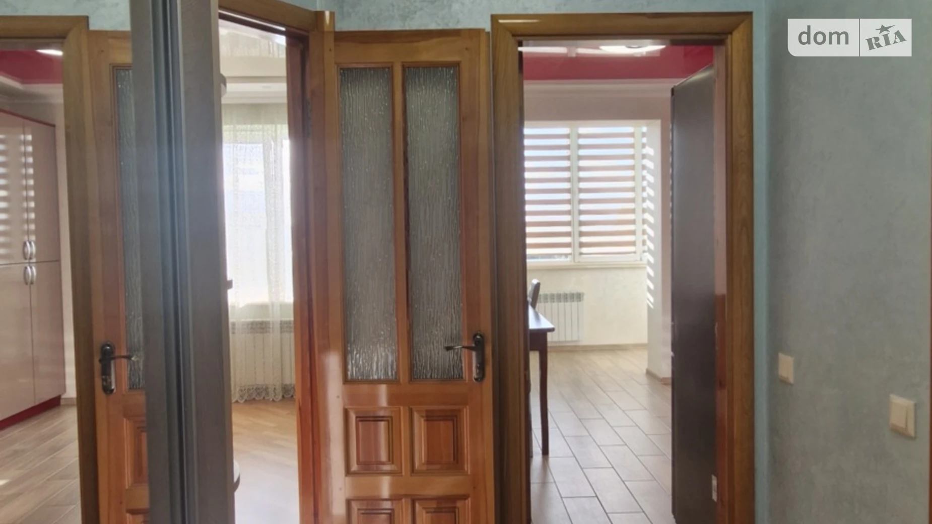 Продается 1-комнатная квартира 41 кв. м в, цена: 62000 $ - фото 2