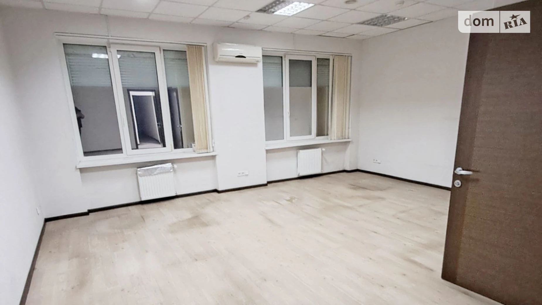 Сдается в аренду офис 47.5 кв. м в бизнес-центре, цена: 12010 грн - фото 5