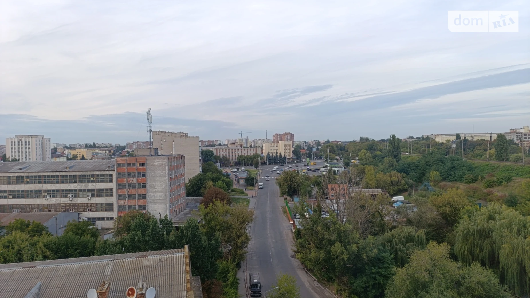 Продается 3-комнатная квартира 83 кв. м в Виннице, ул. Привокзальная, 30 - фото 2