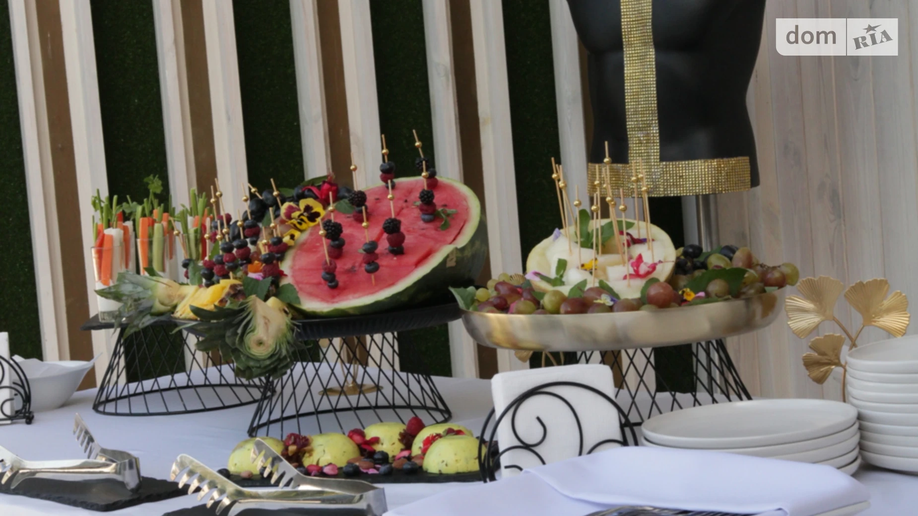 Сдается в аренду дом на 2 этажа с бассейном, цена: 8000 грн - фото 3