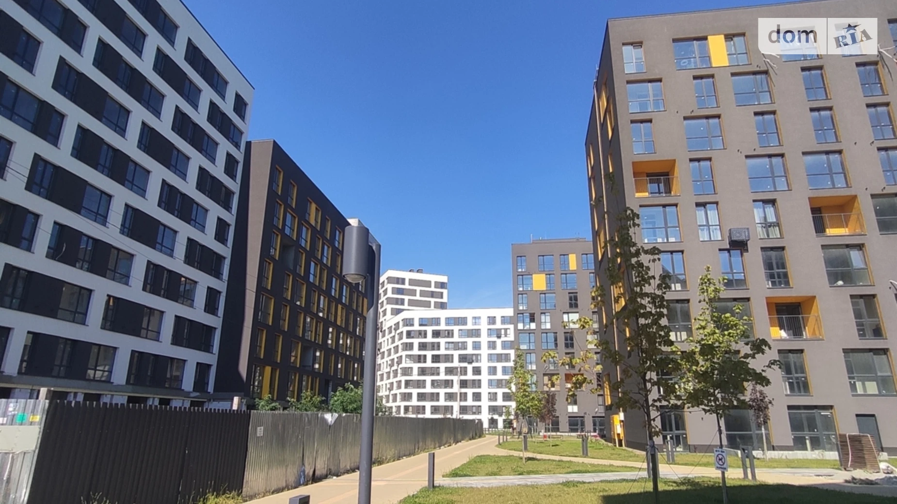 Продается 1-комнатная квартира 55.4 кв. м в Львове, ул. Хмельницкого Богдана, 207В - фото 3