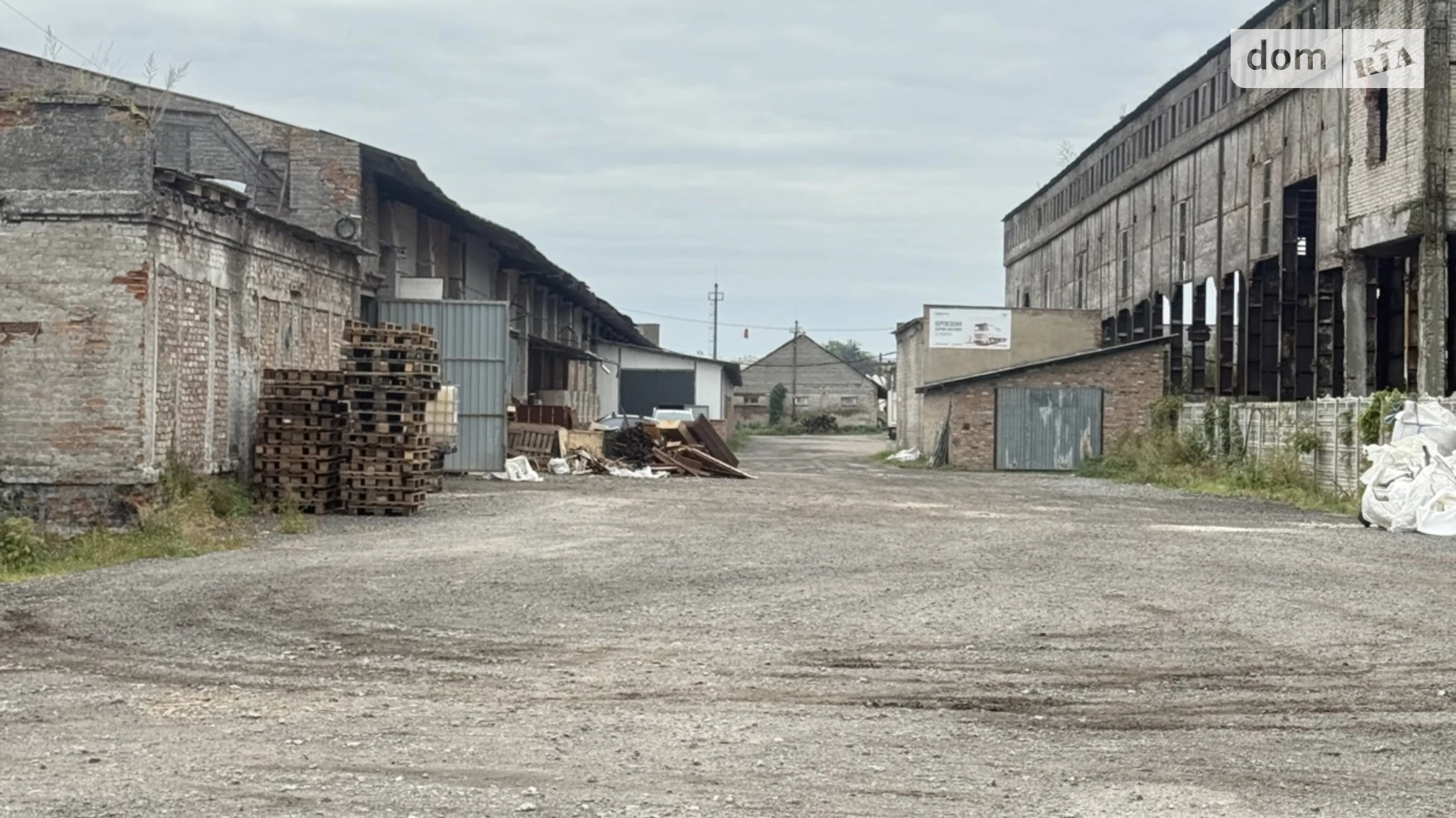 Сдается в аренду помещения свободного назначения 180 кв. м в 1-этажном здании, цена: 16000 грн - фото 2