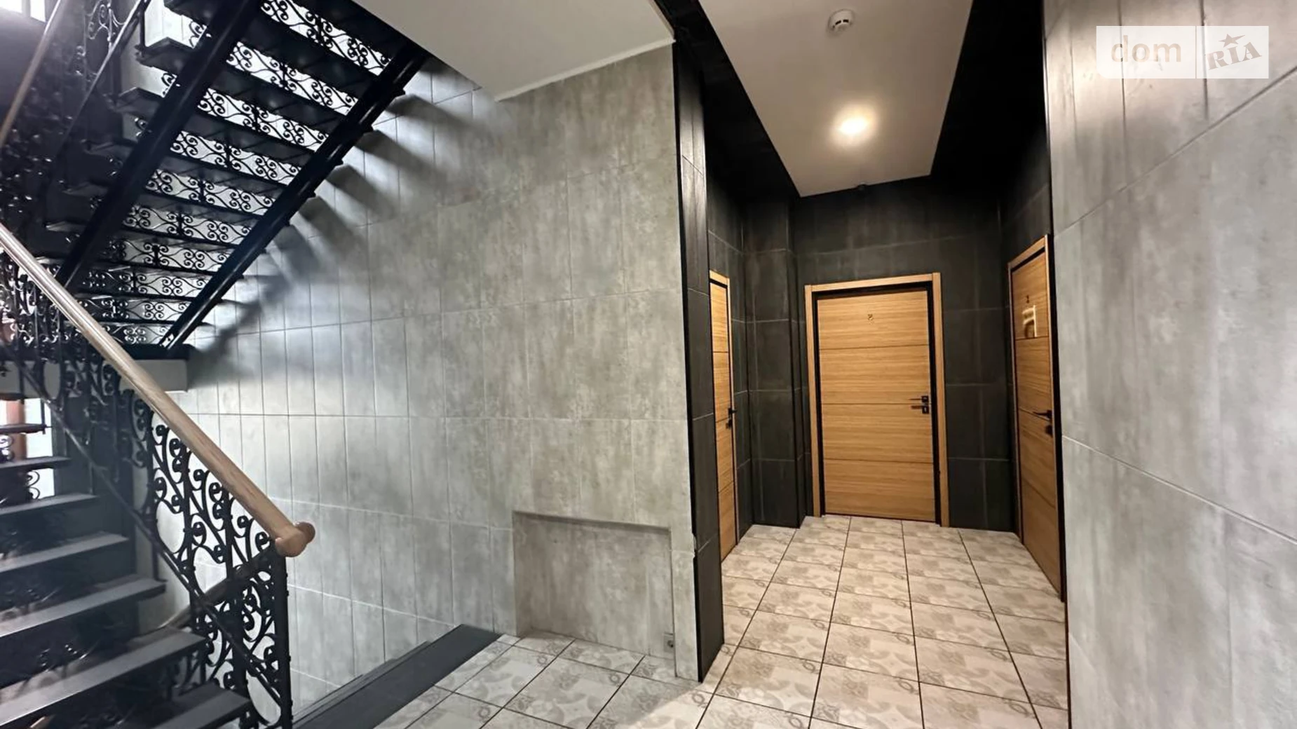 Сдается в аренду офис 30 кв. м в бизнес-центре, цена: 300 $ - фото 5