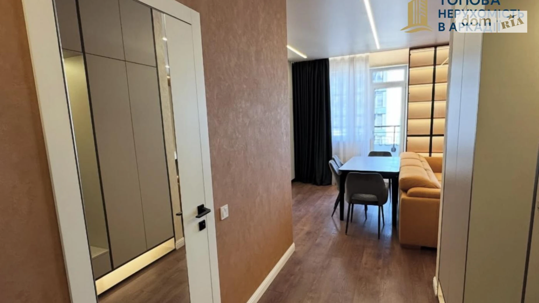 Продается 1-комнатная квартира 50 кв. м в Одессе, ул. Генуэзская, 3Г - фото 2