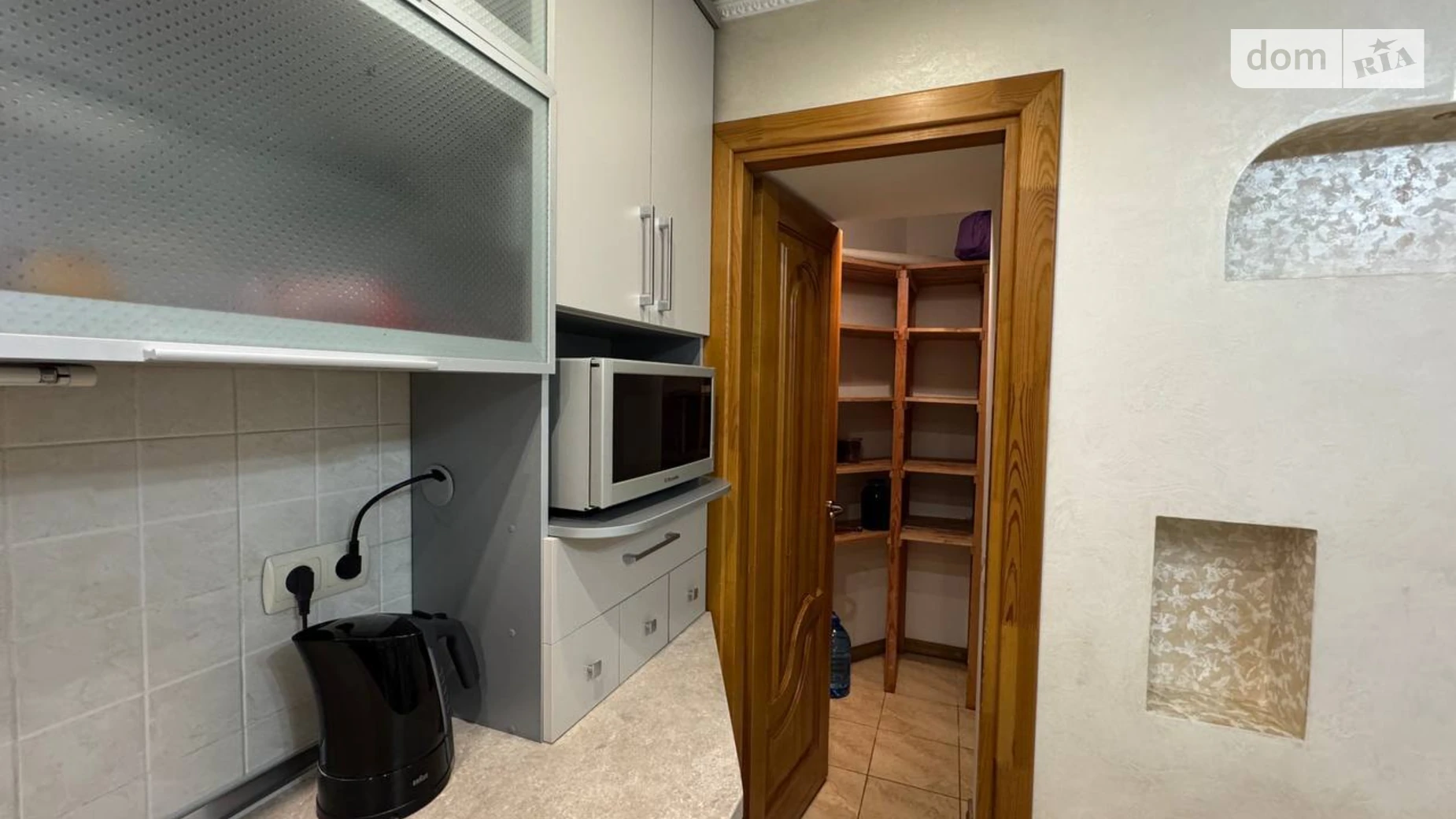 Сдается в аренду 3-комнатная квартира 140 кв. м в Ровно, ул. Героев полиции(Пушкина), 26А - фото 4