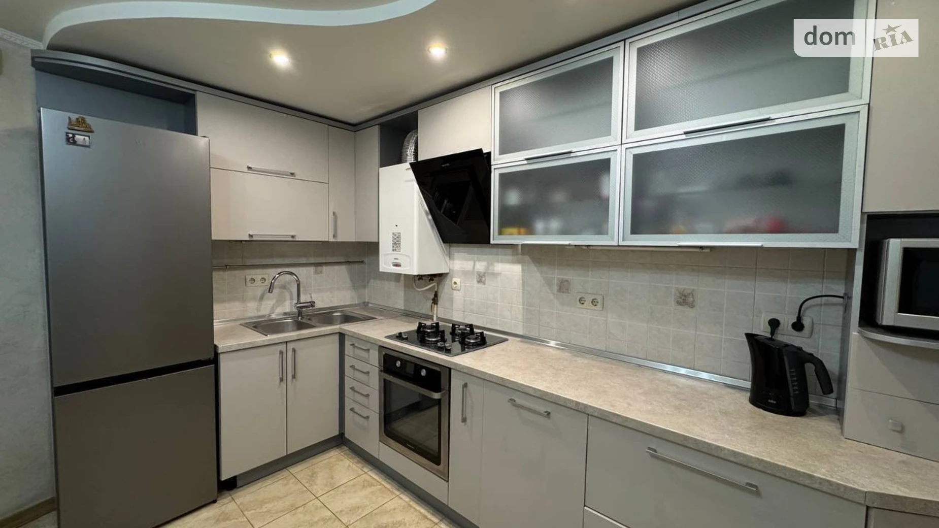 Сдается в аренду 3-комнатная квартира 140 кв. м в Ровно, ул. Героев полиции(Пушкина), 26А - фото 2