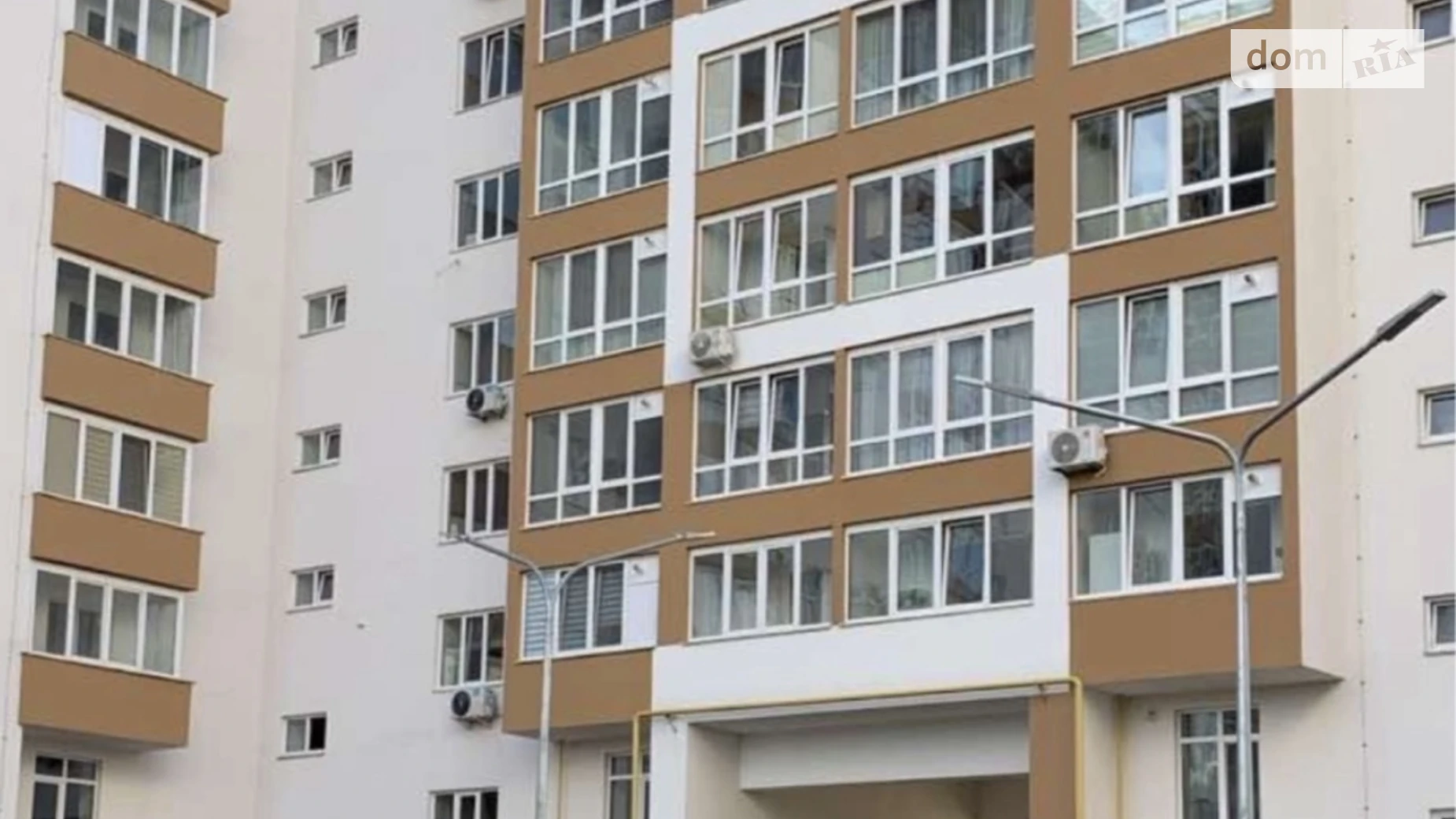 Продается 1-комнатная квартира 50 кв. м в Виннице, просп. Юности, 16В - фото 2