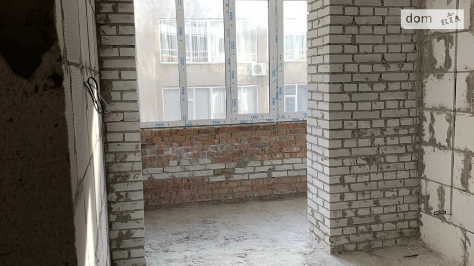 Продается 1-комнатная квартира 50 кв. м в Виннице, просп. Юности, 16В - фото 3