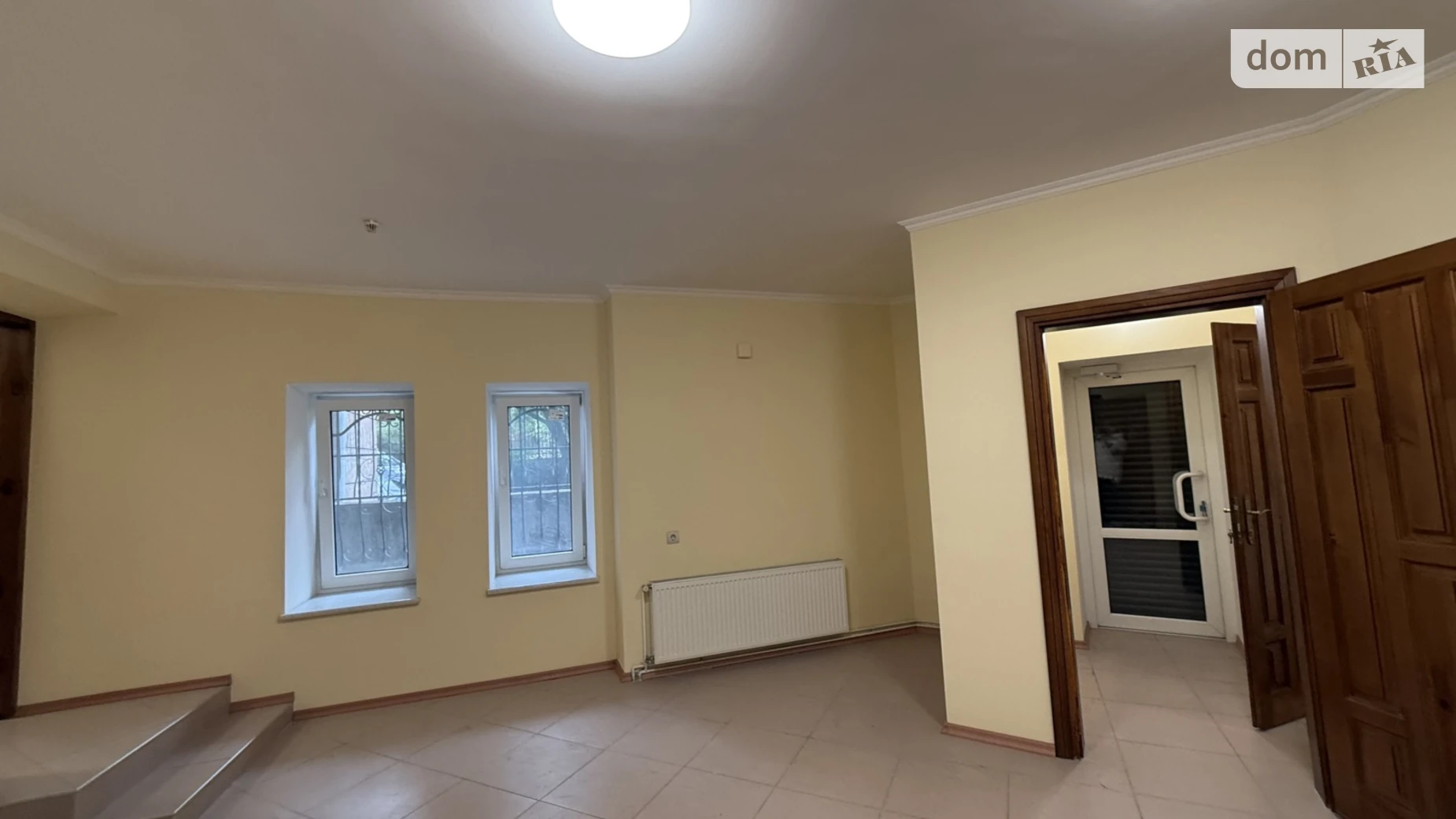 Продається офіс 99 кв. м в бізнес-центрі, цена: 99000 $ - фото 2