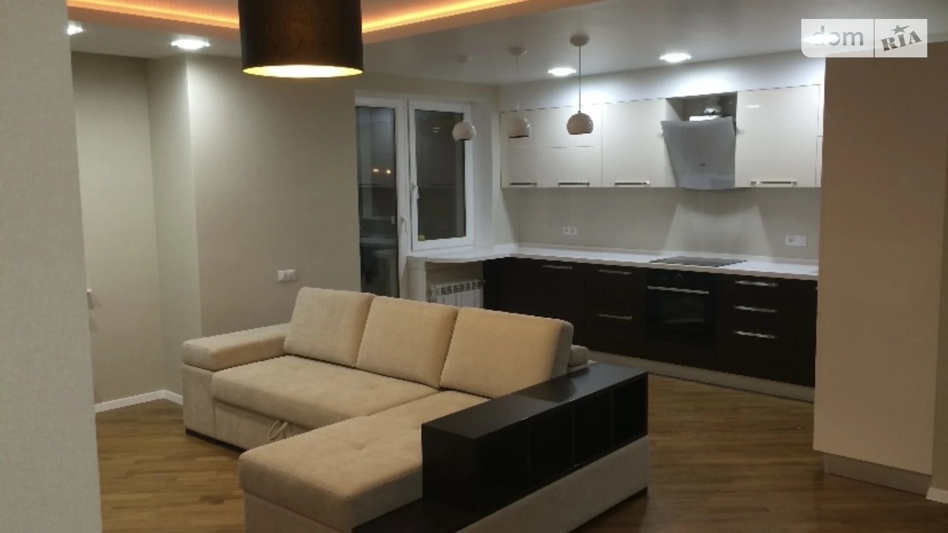 Продается 3-комнатная квартира 100 кв. м в Харькове, ул. Сухумская, 11 - фото 2