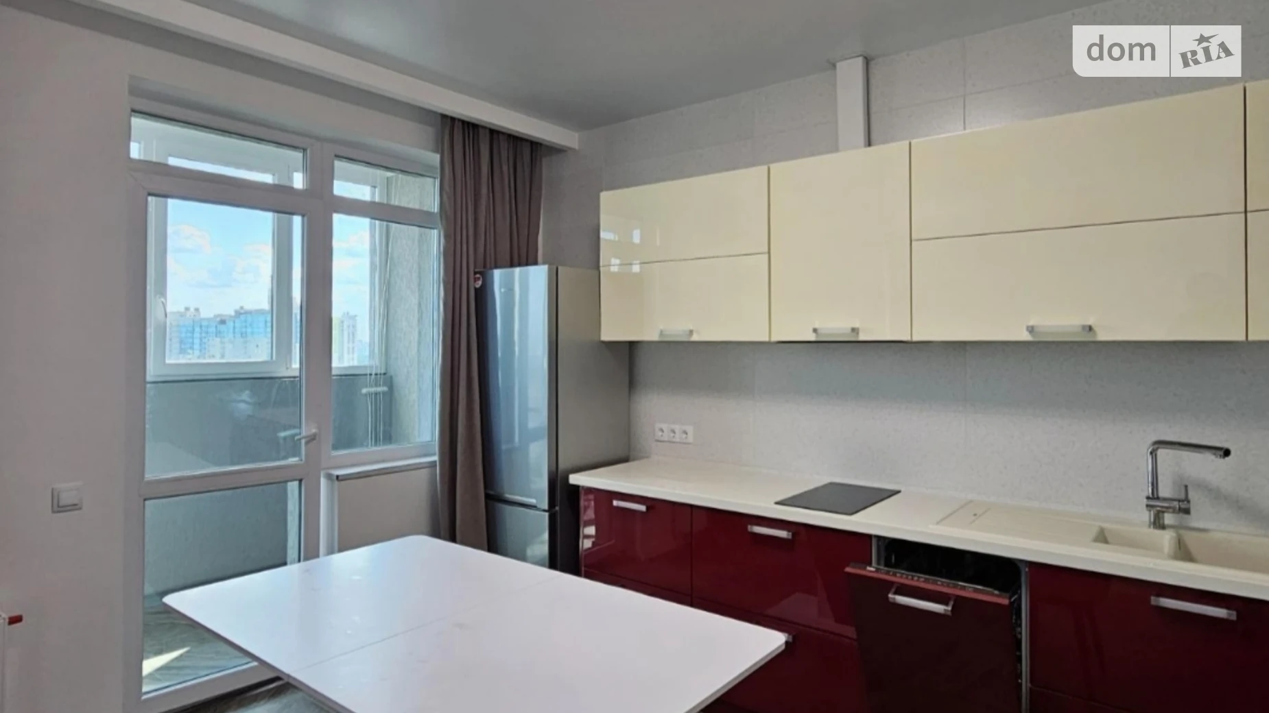 Сдается в аренду 1-комнатная квартира 47 кв. м в Киеве, ул. Загоровская(Багговутовская), 25 - фото 2