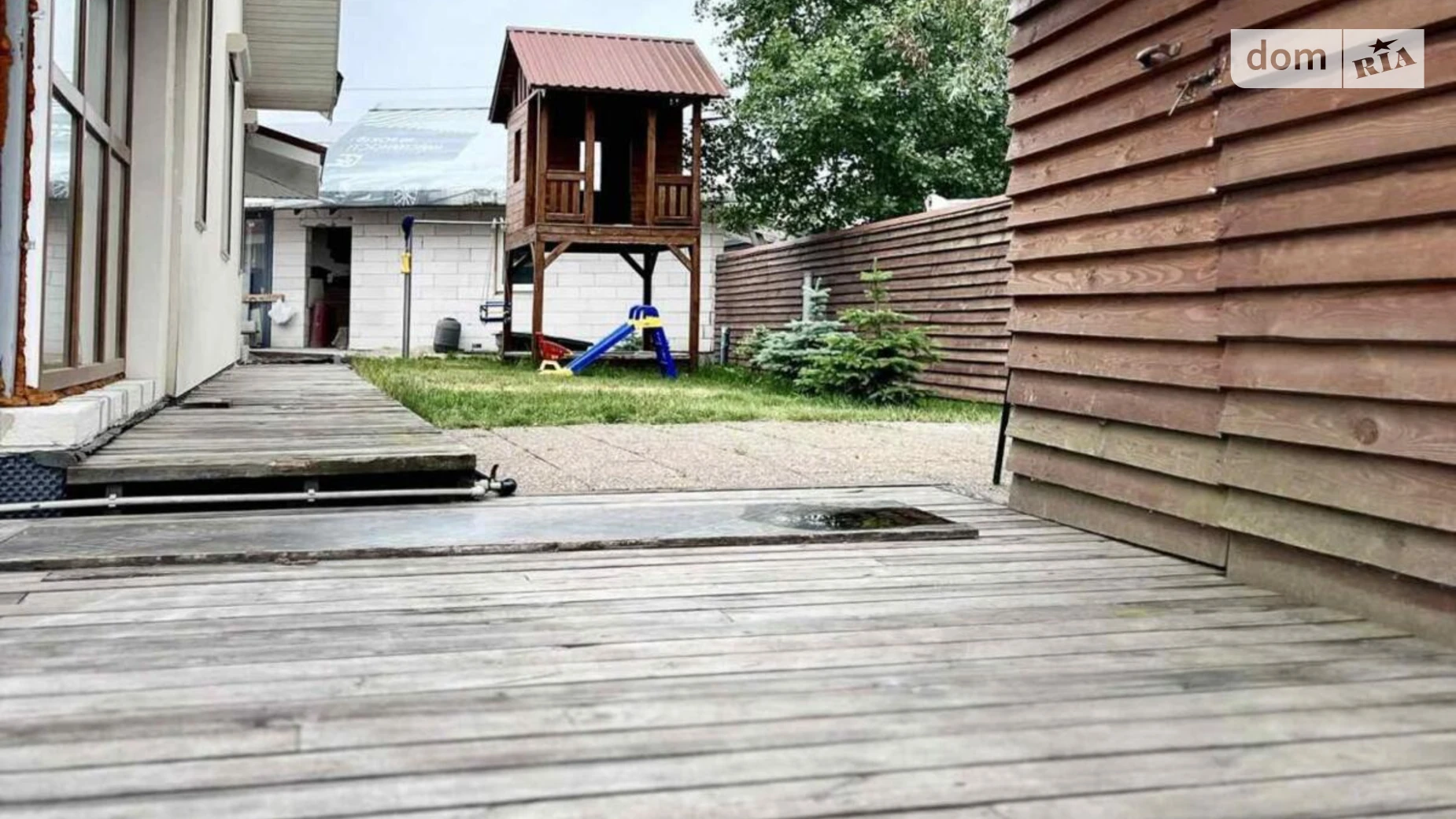 Продается дом на 2 этажа 130 кв. м с камином, цена: 128000 $ - фото 4
