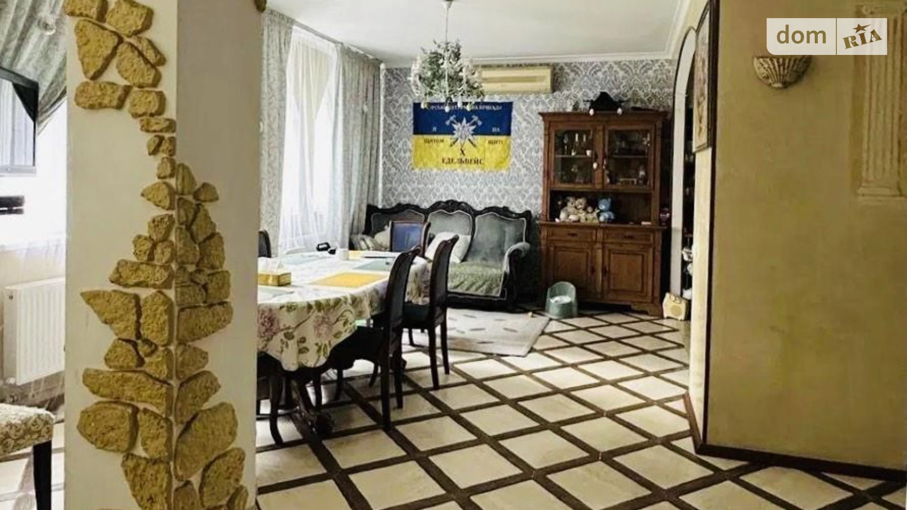 Продается дом на 3 этажа 247.9 кв. м с участком, цена: 210000 $ - фото 5