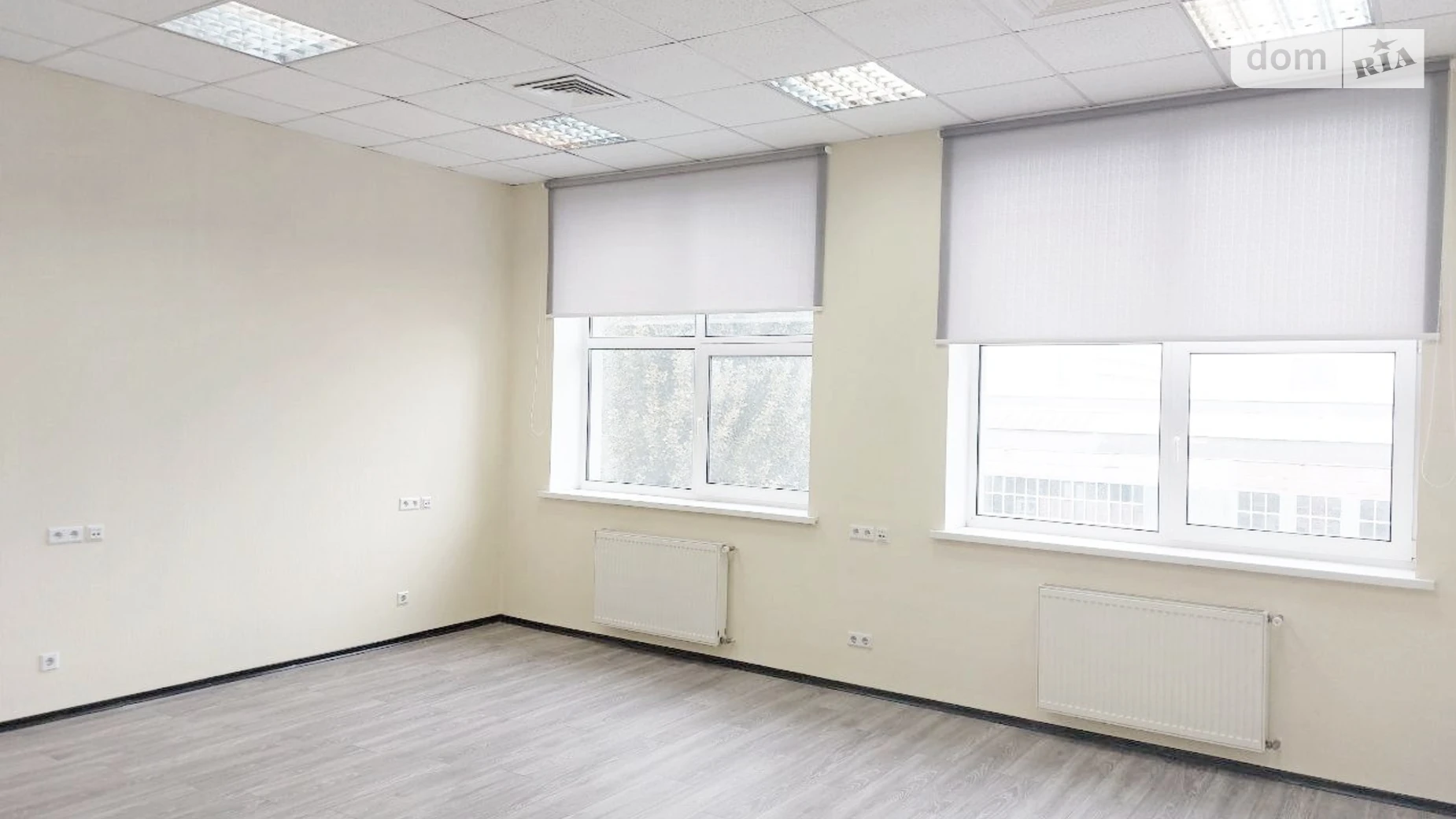 Сдается в аренду офис 48.8 кв. м в бизнес-центре, цена: 12700 грн - фото 2