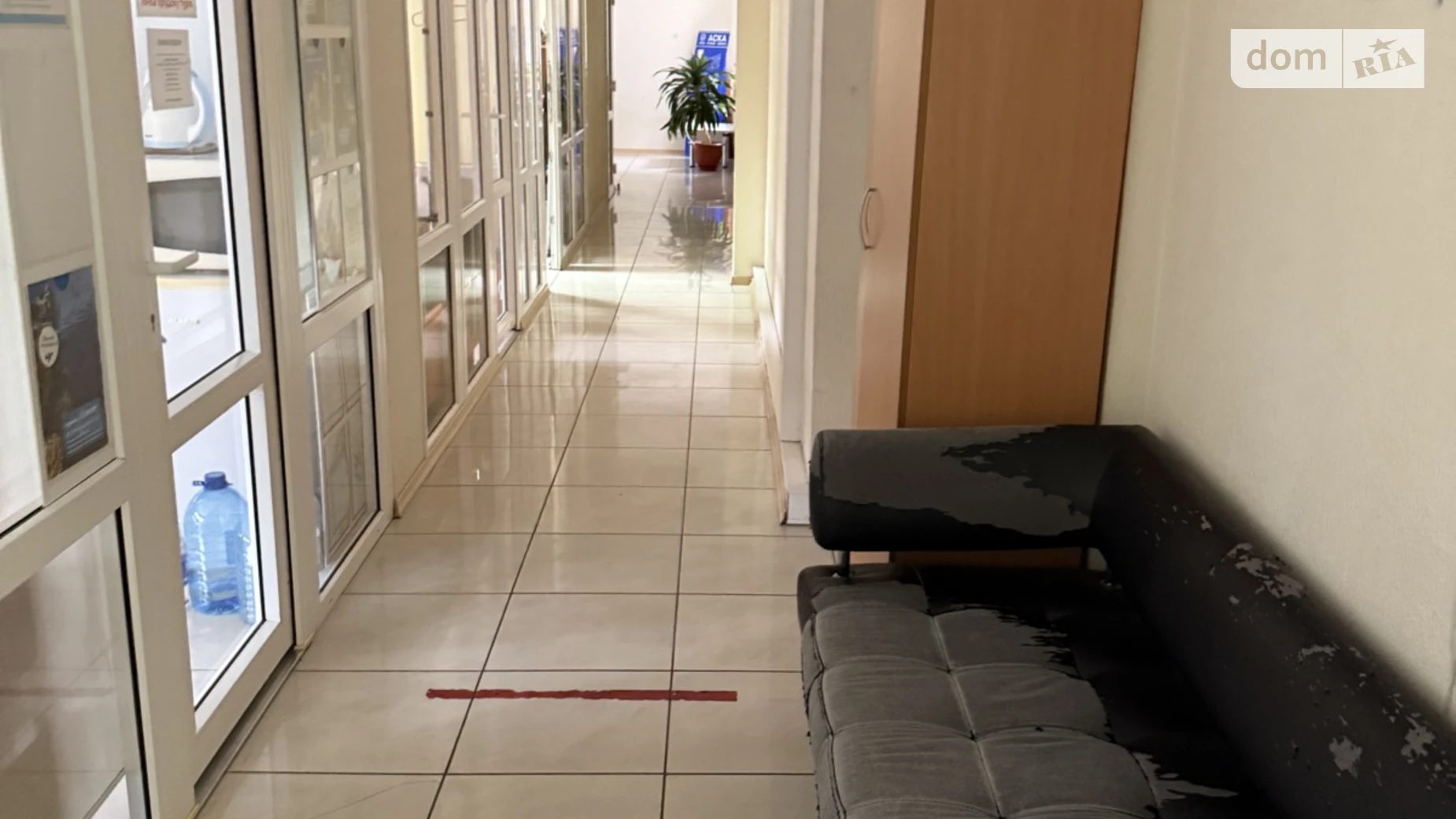 Сдается в аренду офис 14 кв. м в бизнес-центре, цена: 10000 грн - фото 2