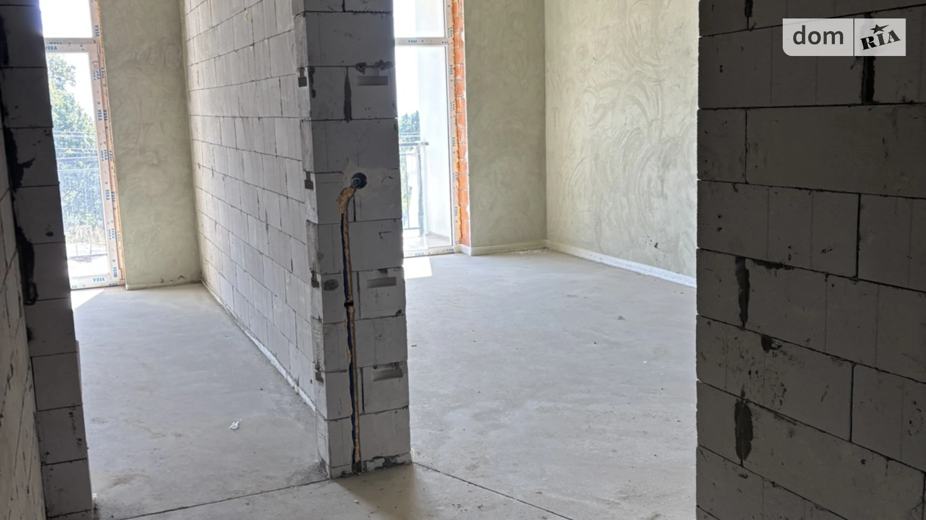 Продається 1-кімнатна квартира 60 кв. м у Ужгороді, пров. Вербний - фото 2